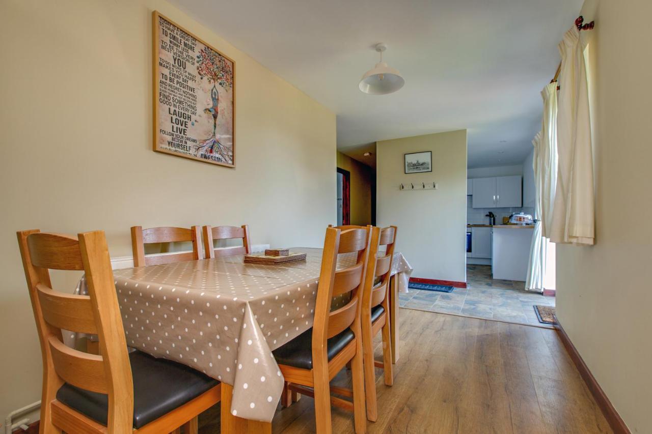 Anvil & Stable Cottages Felbrigg Екстериор снимка
